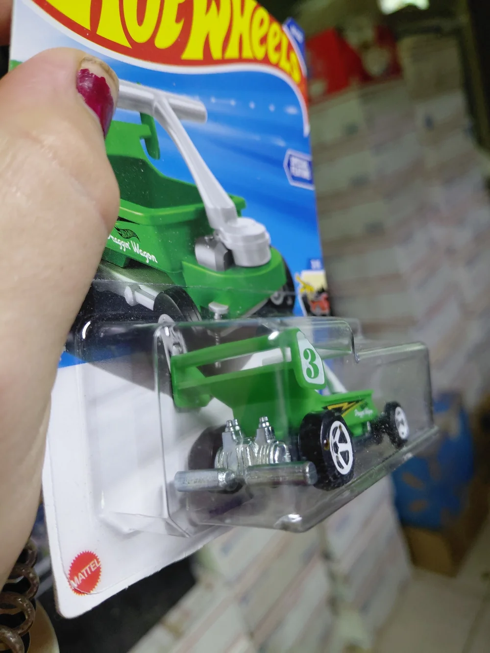 green Draggin' Wagon die-cast car from the 2025 Hot Wheels mainline collection.